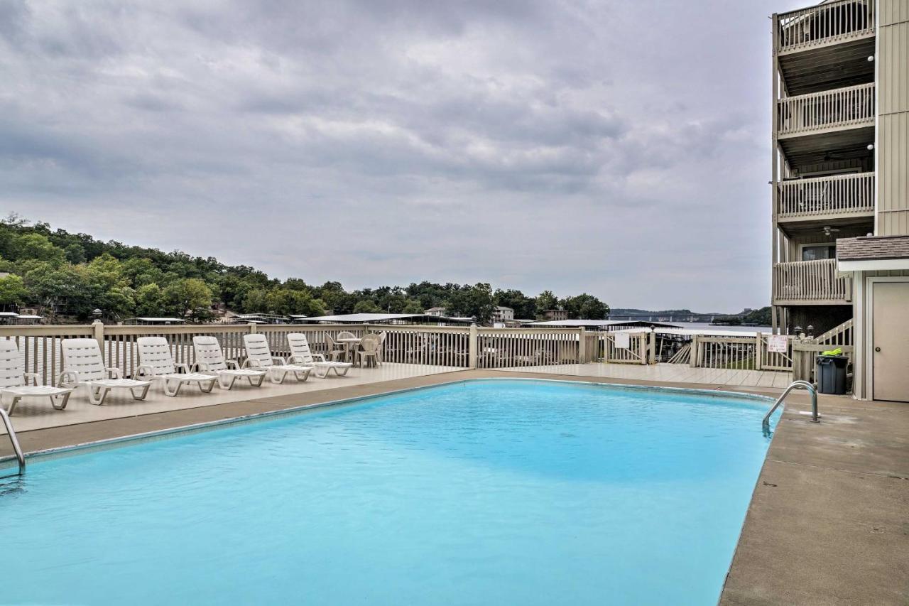 Osage Beach Condo With Shared Pool And Lake Views! Exteriör bild