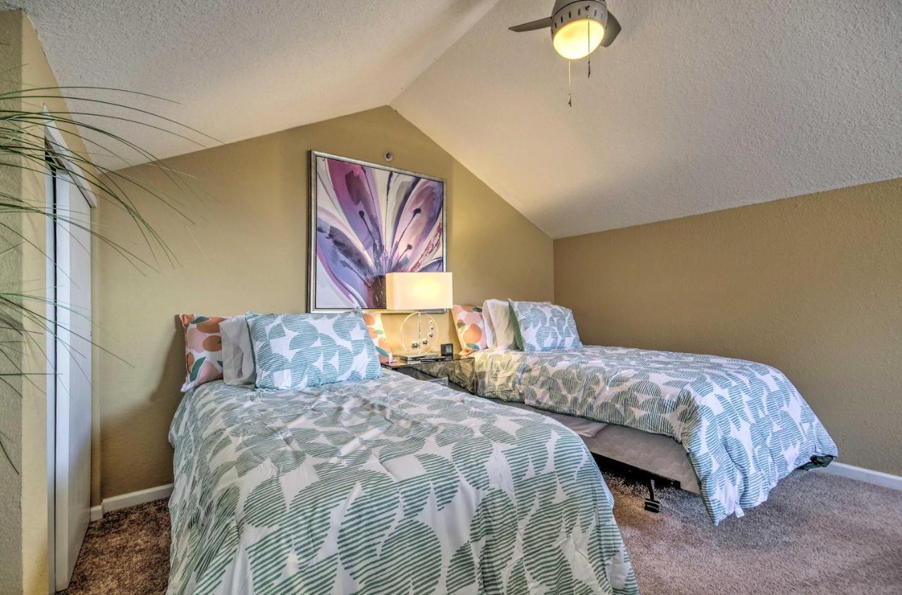 Osage Beach Condo With Shared Pool And Lake Views! Exteriör bild